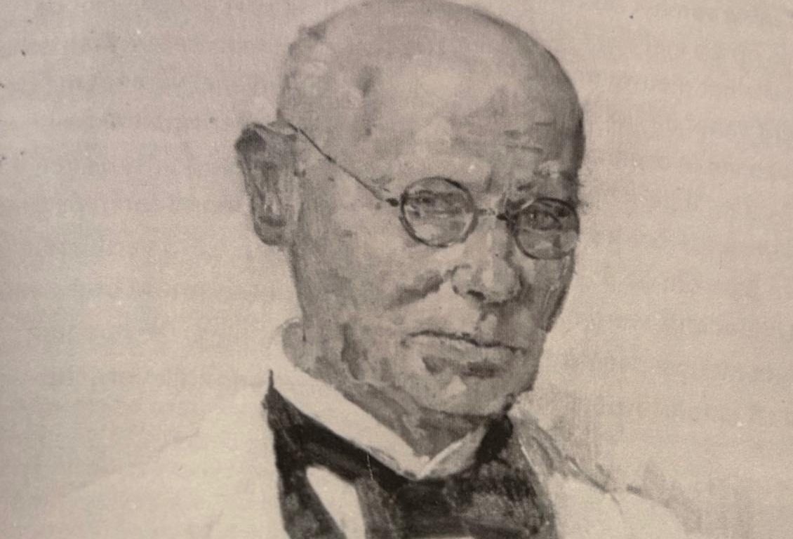 Enno Dirk Wiersma in zijn befaamde witte doktersjas Bron: Historie in de buurt – professorenbuurt Academisch Ziekenhuis en Medische faculteit Groningen (Terwisscha van Scheltinga, 2004)