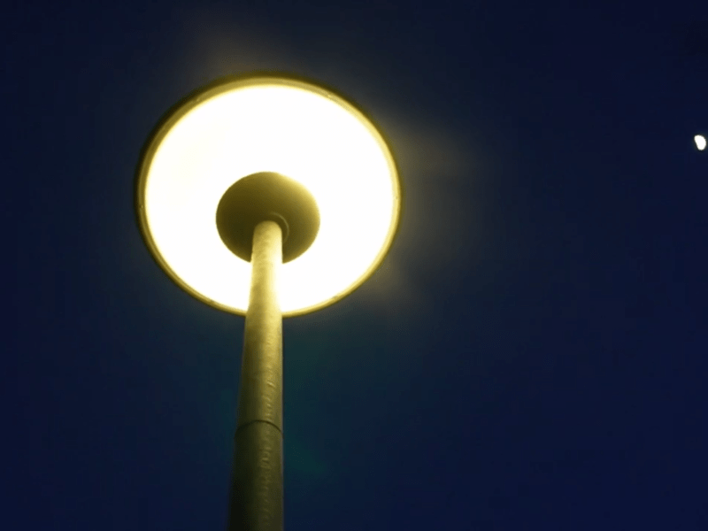 Science video: the different colours of light pollution